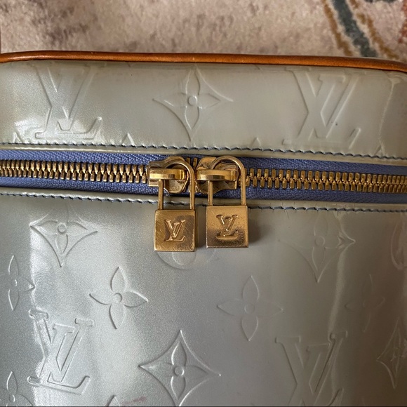 Authentic Louis Vuitton Vernis Sullivan - Picture 2 of 15